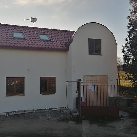 Vino Andrusiow Apartment Znojmo Ngoại thất bức ảnh