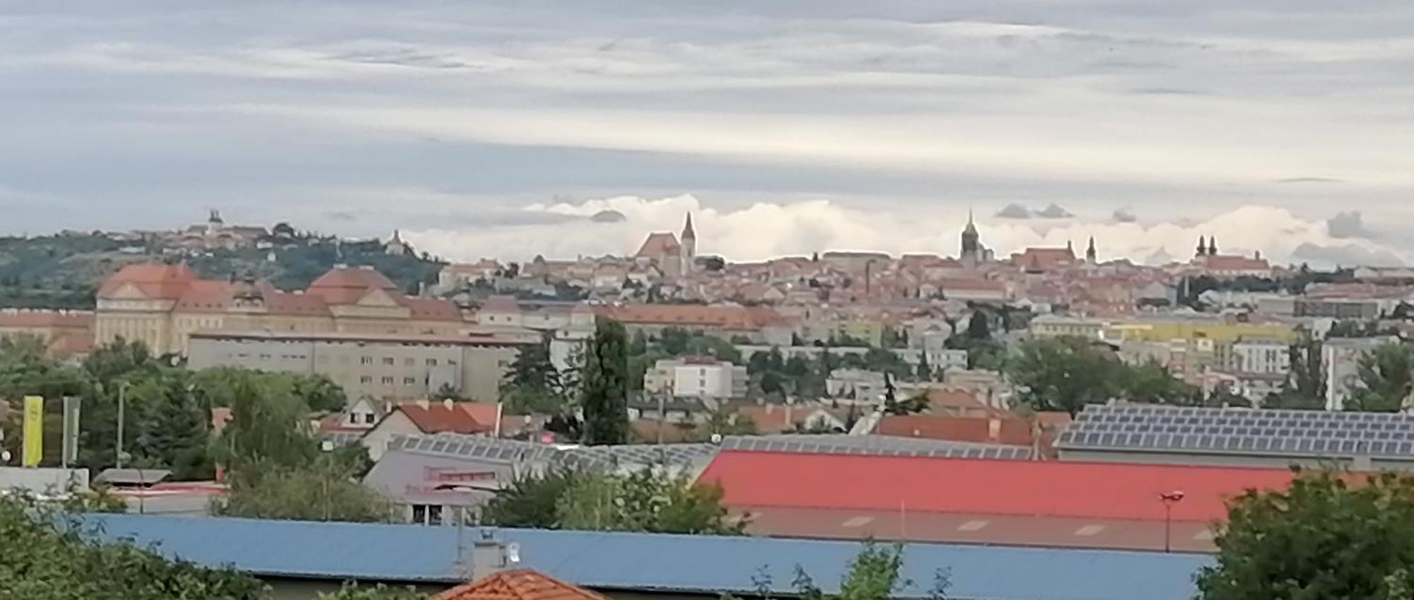 Vino Andrusiow Apartment Znojmo Ngoại thất bức ảnh
